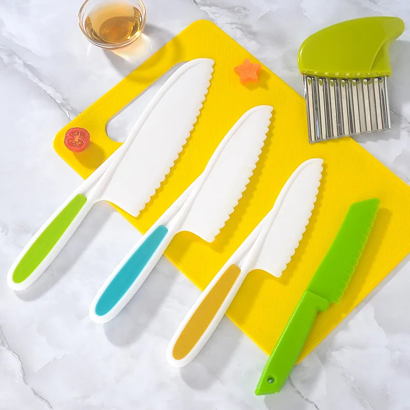 Sprout Peg Plastic Chef Play Set